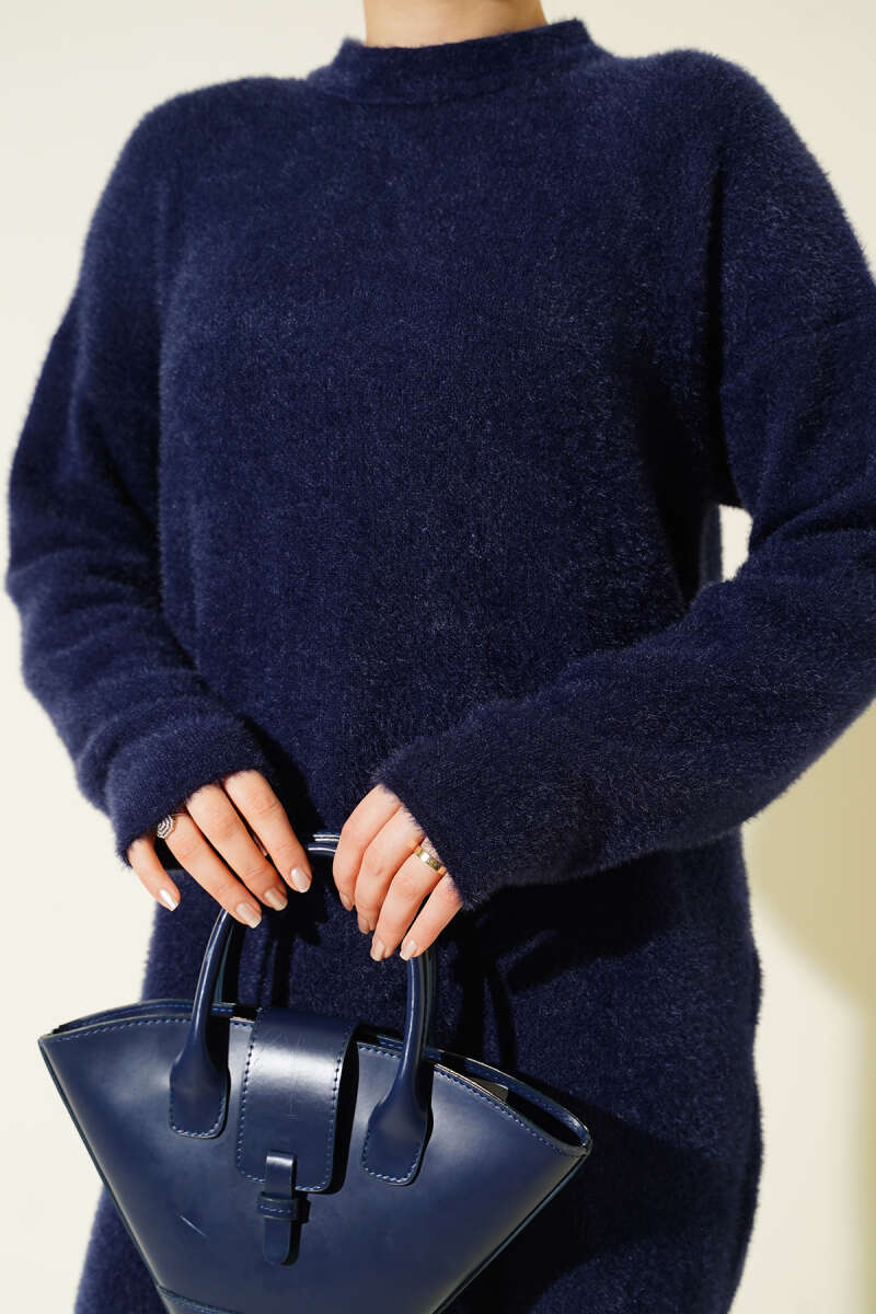 Brushed Crew-Neck Sweater - Navy