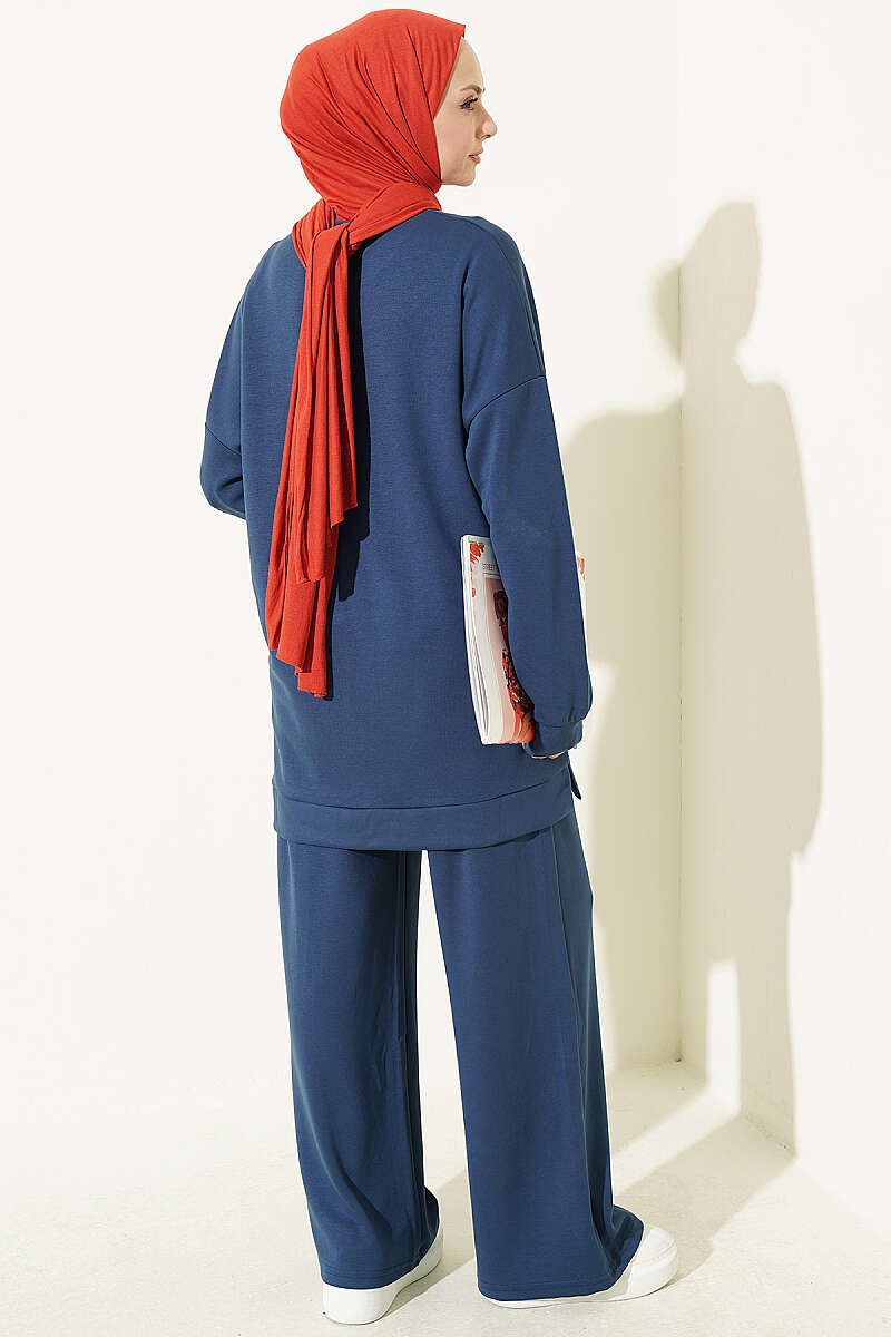 Basic Crew-Neck Two-Piece Set with Slits - Navy