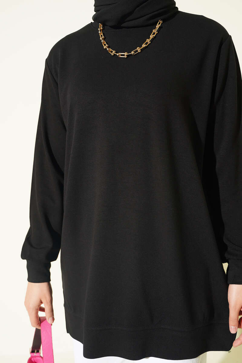 Crew-Neck Tunic with Slits - Black