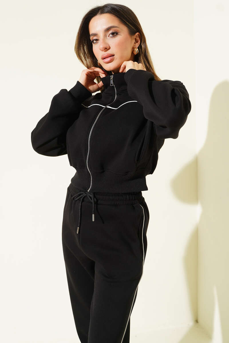 Three-Thread Cardigan Set with Piping - Black