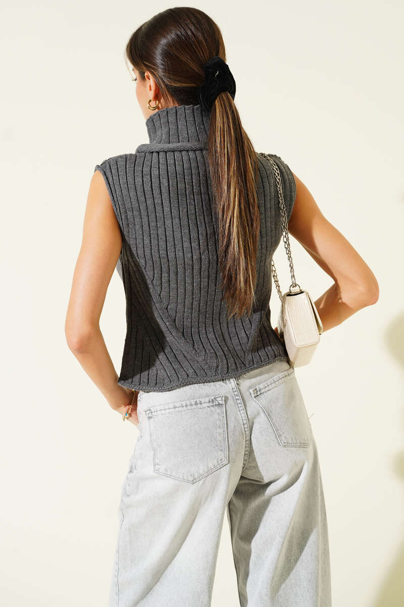 Turtleneck Knit Sweater - Smoke Grey