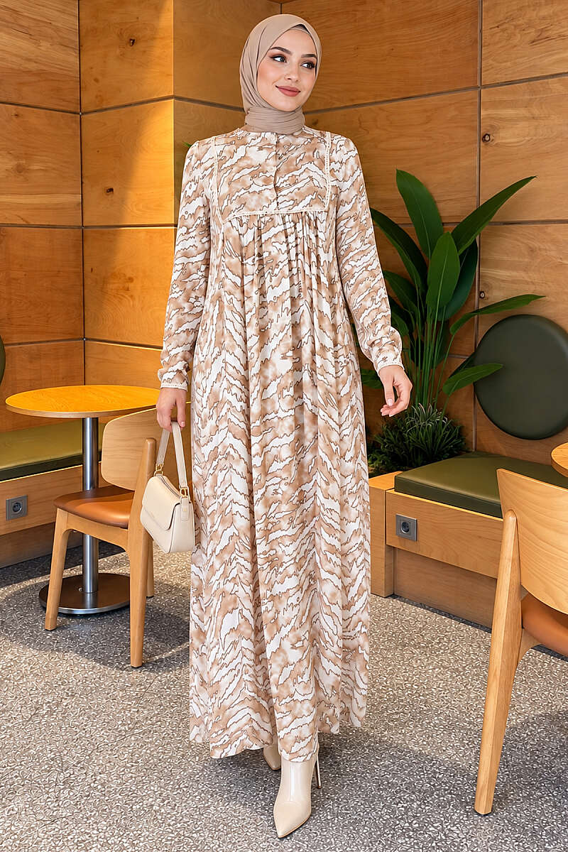 Lace-Bodice Dress with Batwing Sleeves - Beige