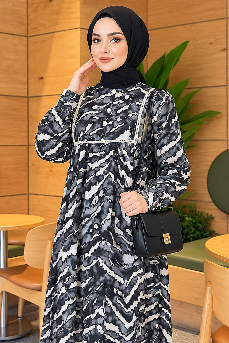 Lace-Bodice Dress with Batwing Sleeves - Black