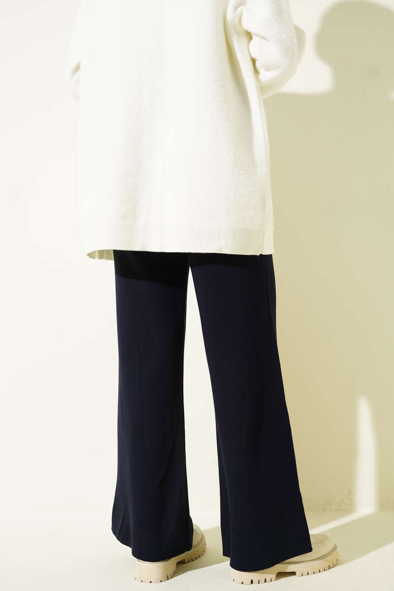 Wide-Leg Knit Pants - Navy