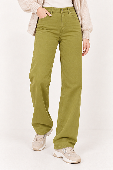 Straight-Leg Jeans - Olive