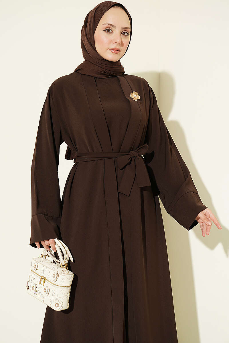 Abaya Set with Brooch - Brown