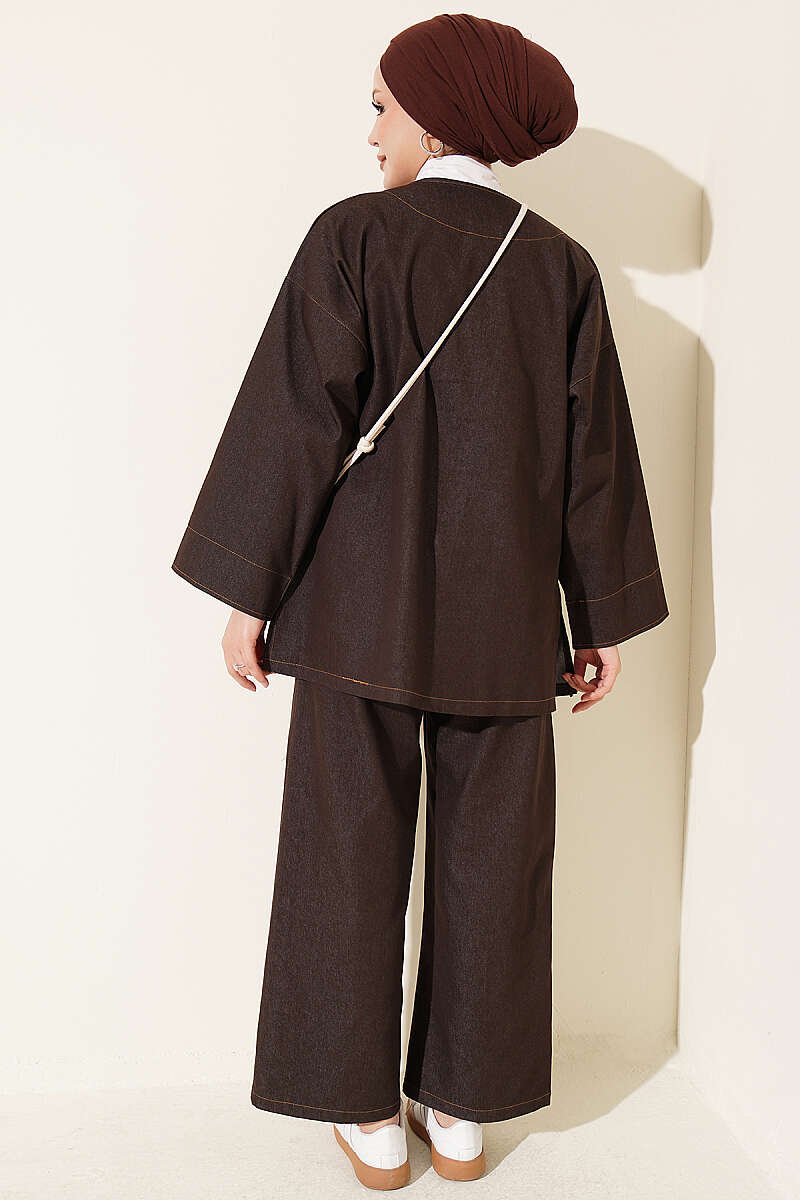 Two-Piece Jacket Set with Brooch - Brown