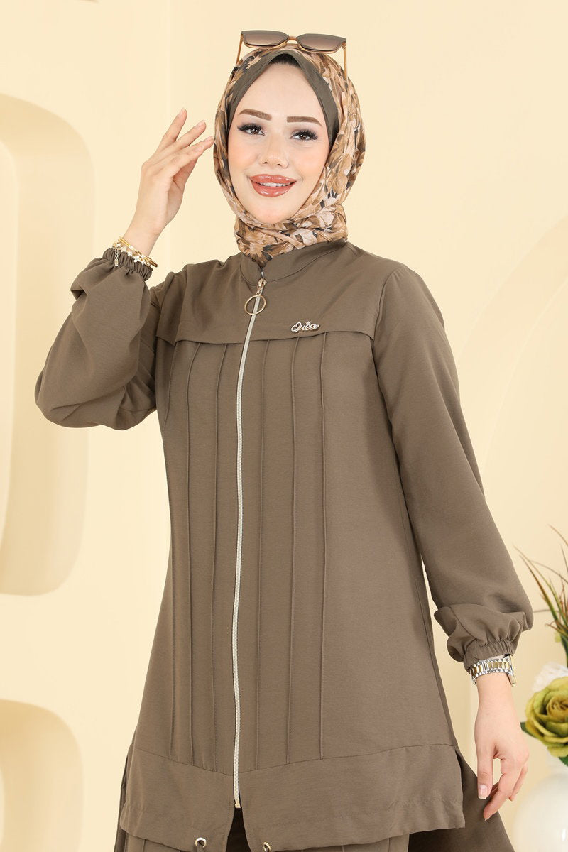 Cupro Two-Piece Set with Brooch - Khaki