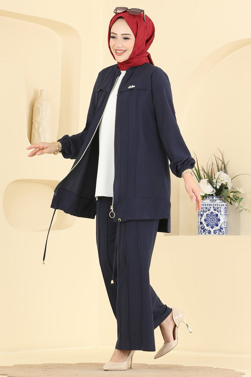 Cupro Two-Piece Set with Brooch - Navy
