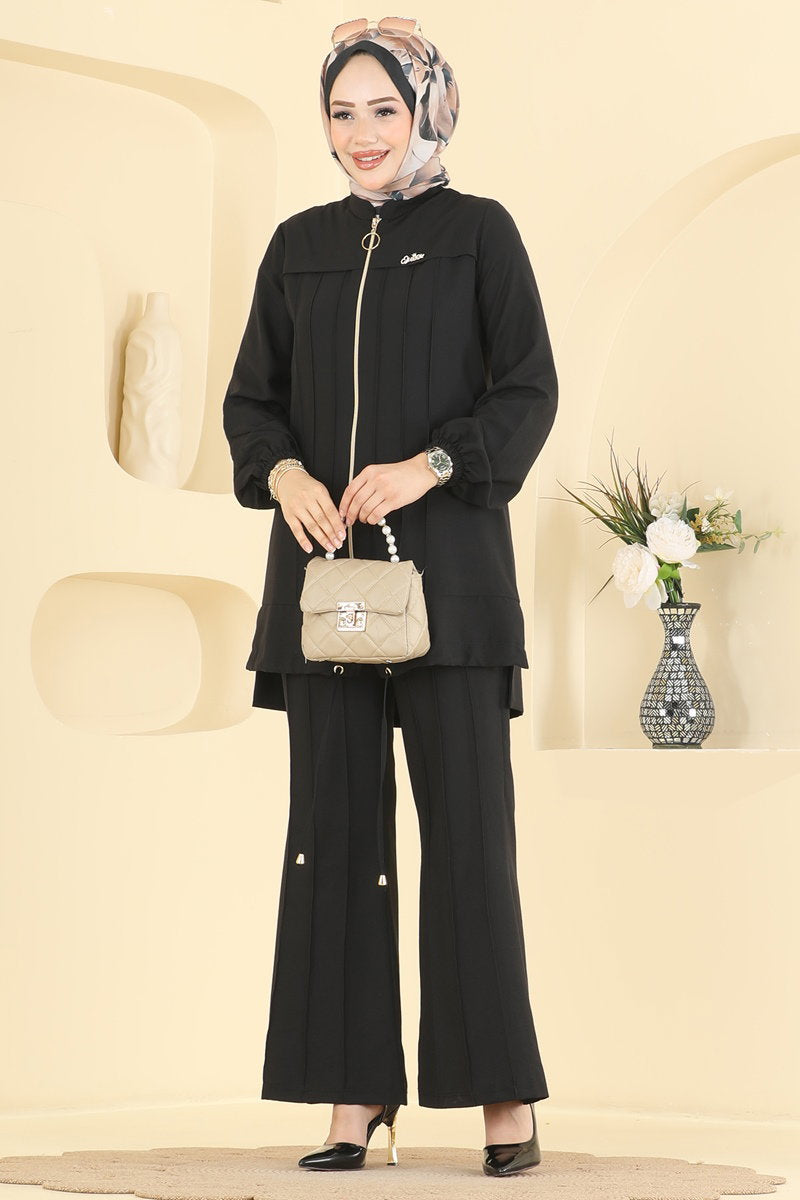 Cupro Two-Piece Set with Brooch - Black