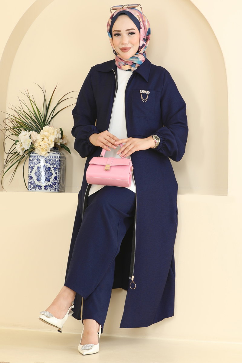 Linen Two-Piece Set with Brooch - Navy