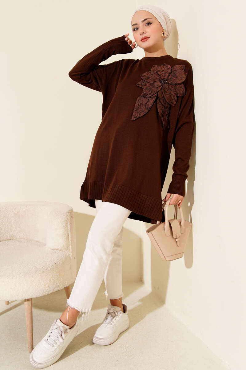 Large Floral Knit Tunic - Brown