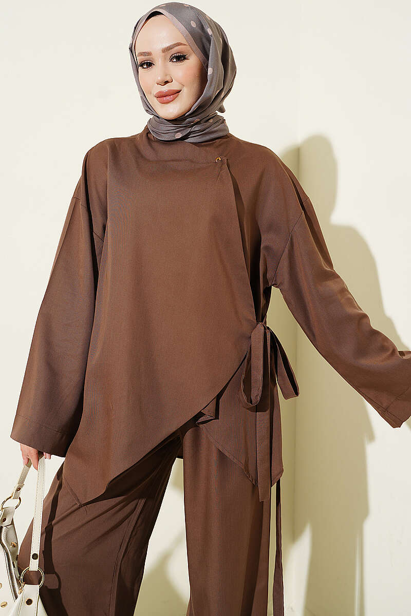 Two-Piece Set with Cross Ties - Brown