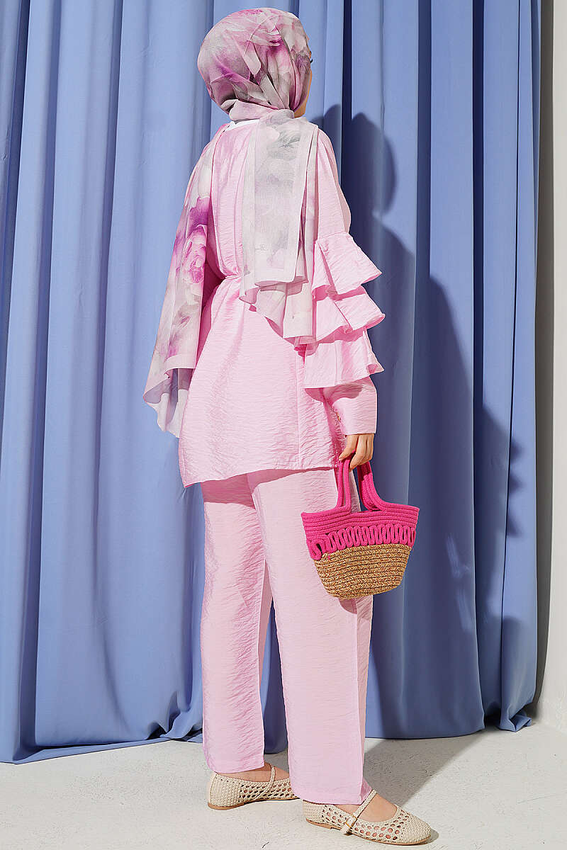 Two-Piece Set with Cross Buttons and Ruffled Sleeves - Pink