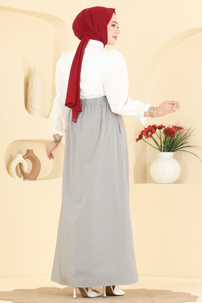 Viscose Skirt with Pockets - Black