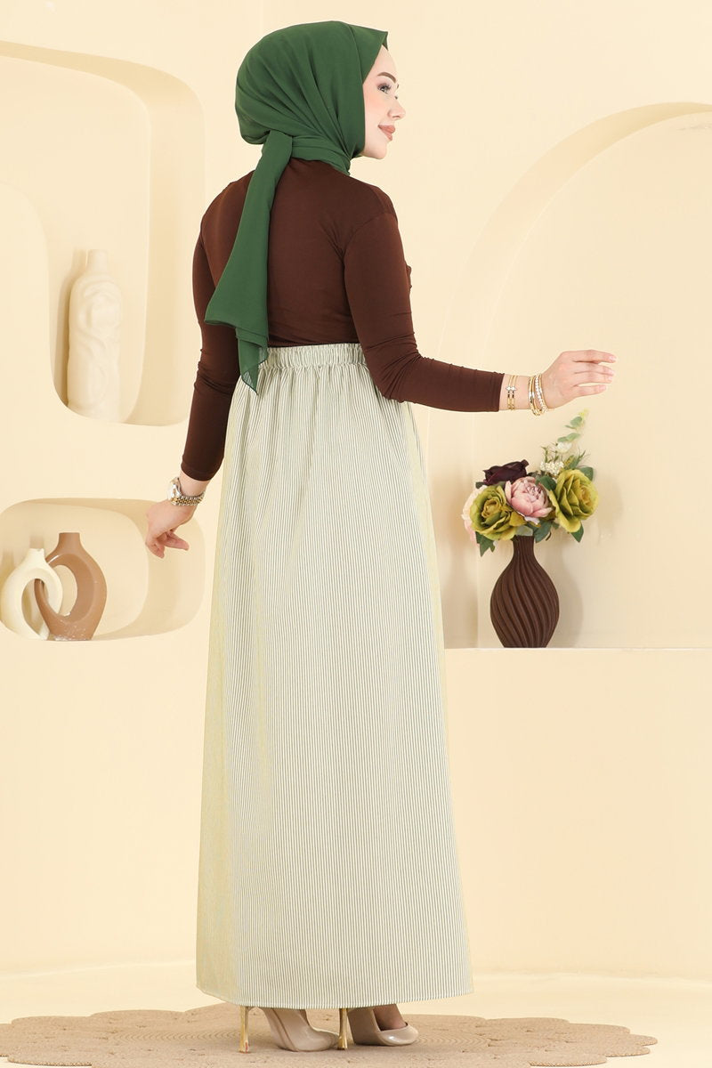 Viscose Skirt with Pockets - Green