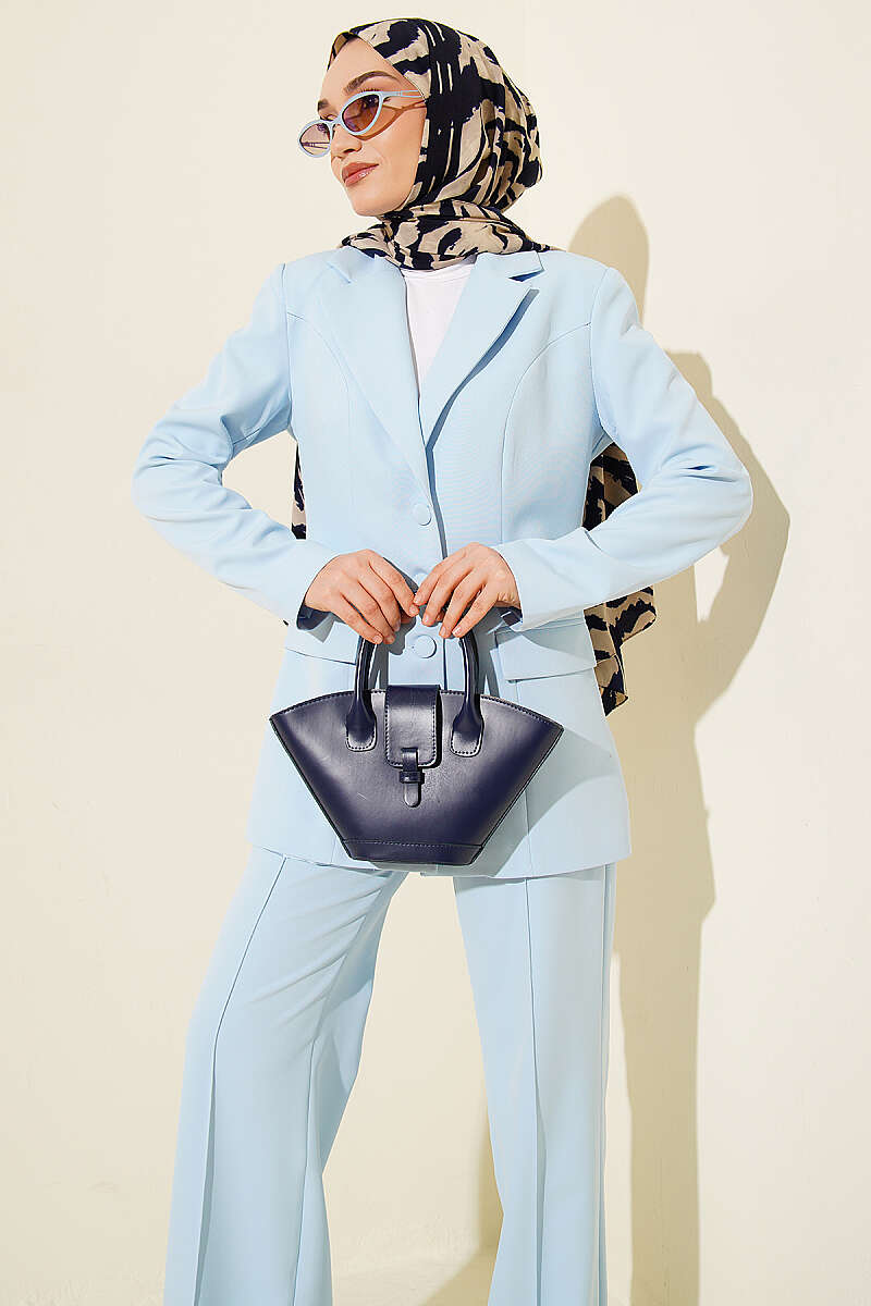 Two-Piece Set with Flap-Pocket Blazer - Light Blue
