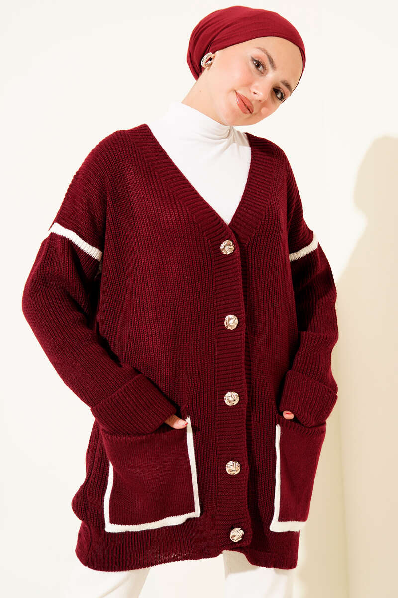 Knit Cardigan with Pockets and Gold Buttons - Burgundy