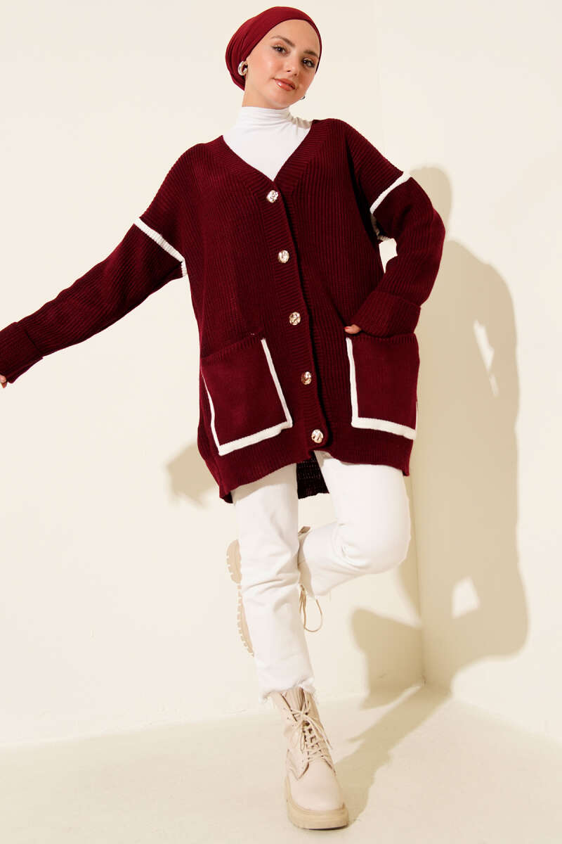 Knit Cardigan with Pockets and Gold Buttons - Burgundy