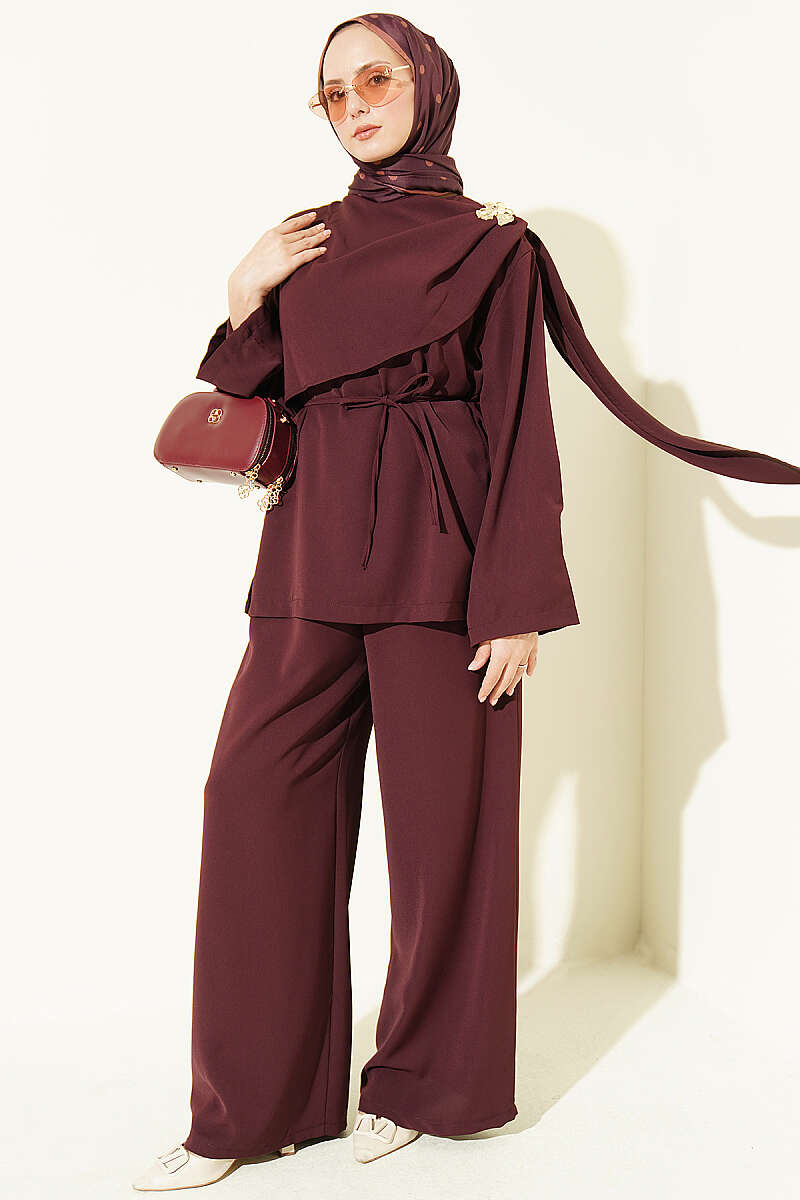 Two-Piece Set with Flower Brooch - Plum