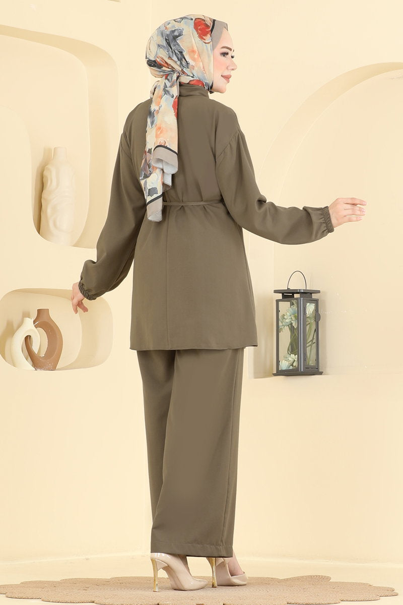 Cupro Two-Piece Set with Flower Brooch - Light Khaki