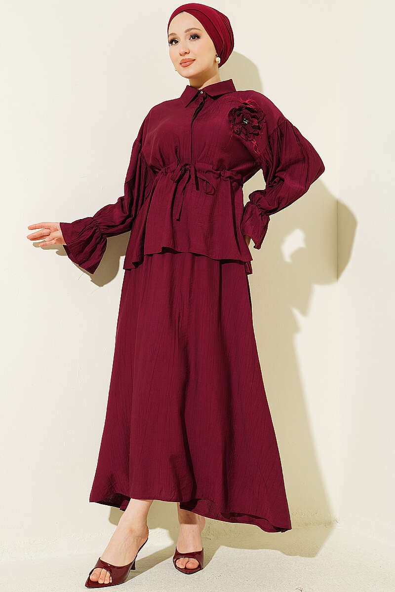 Skirt Set with Flower Brooch and Drawstring Waist - Burgundy
