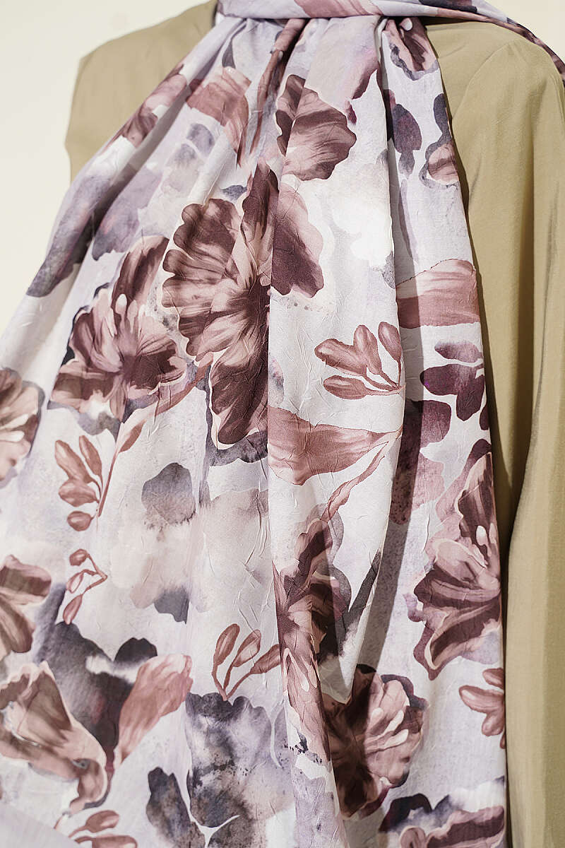 Floral Detail Bamboo Crinkle Shawl - Stone Grey