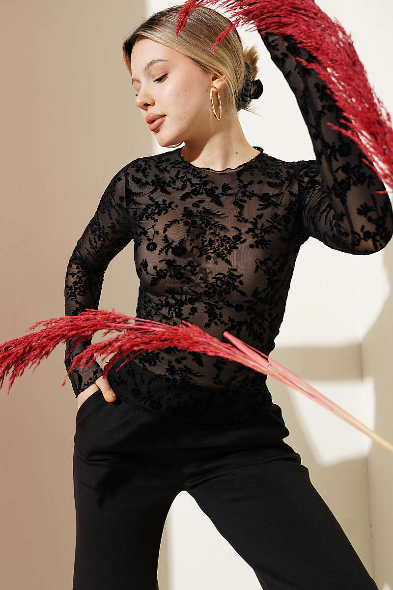 Floral Lace Blouse - Black