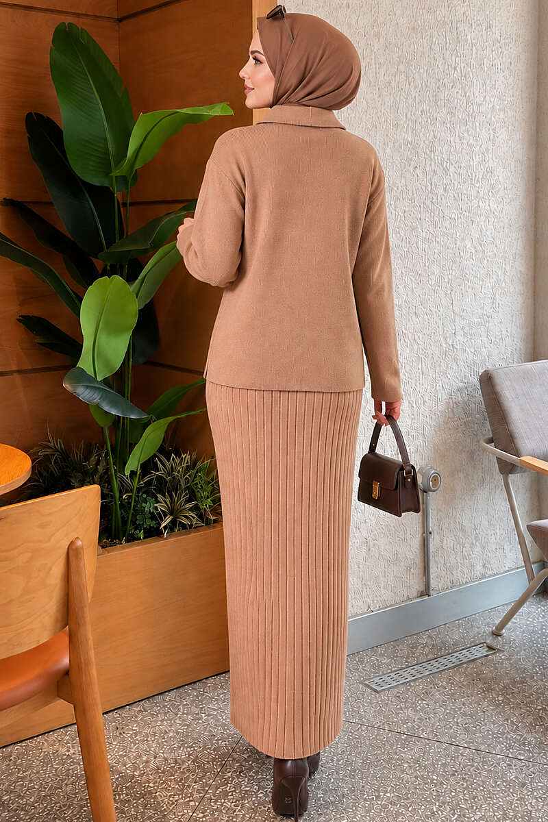 Floral Gold-Button Knit Skirt Set - Latte