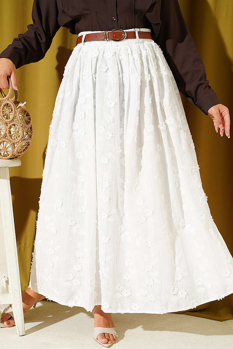Belted Floral Guipure Skirt - Ecru