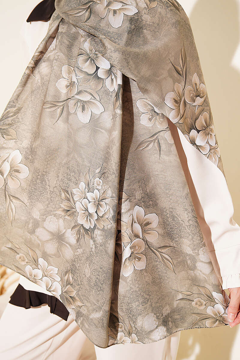 Floral Motif Shawl - Almond Green