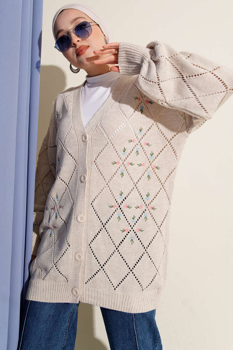 Floral Diamond-Pattern Knit Cardigan - Beige