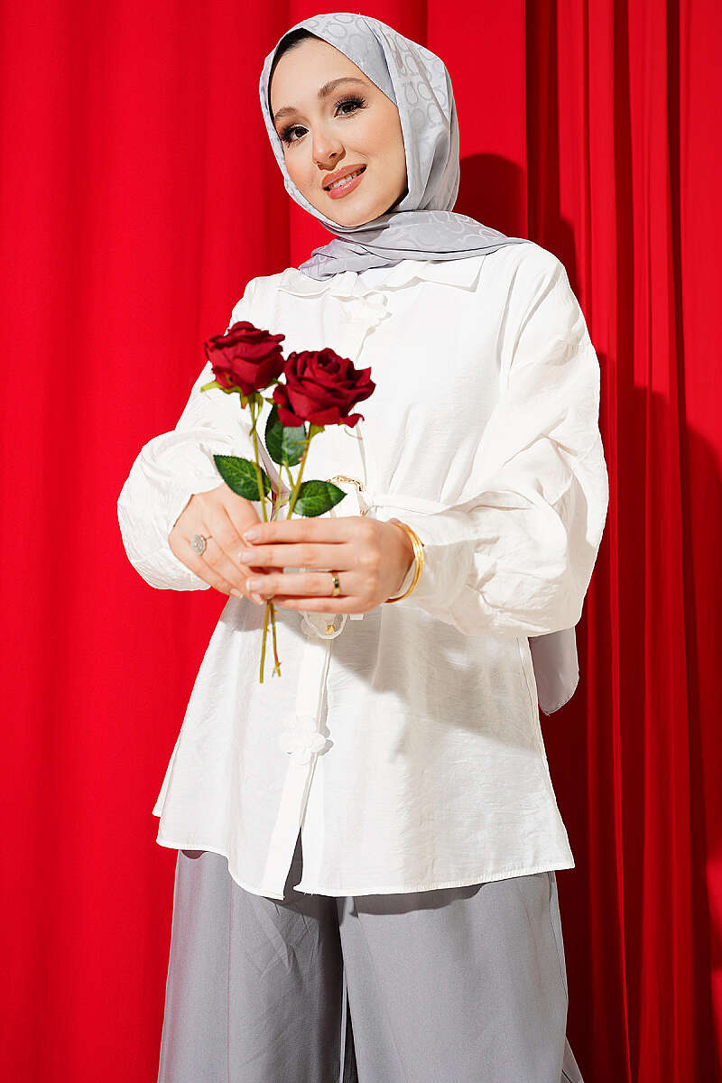Floral Shirt with Gold Buckle and Cord Belt - Ecru