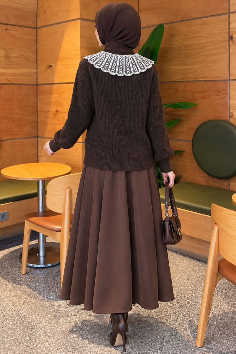 Knit Cardigan with Lace Collar and Two Pockets - Brown