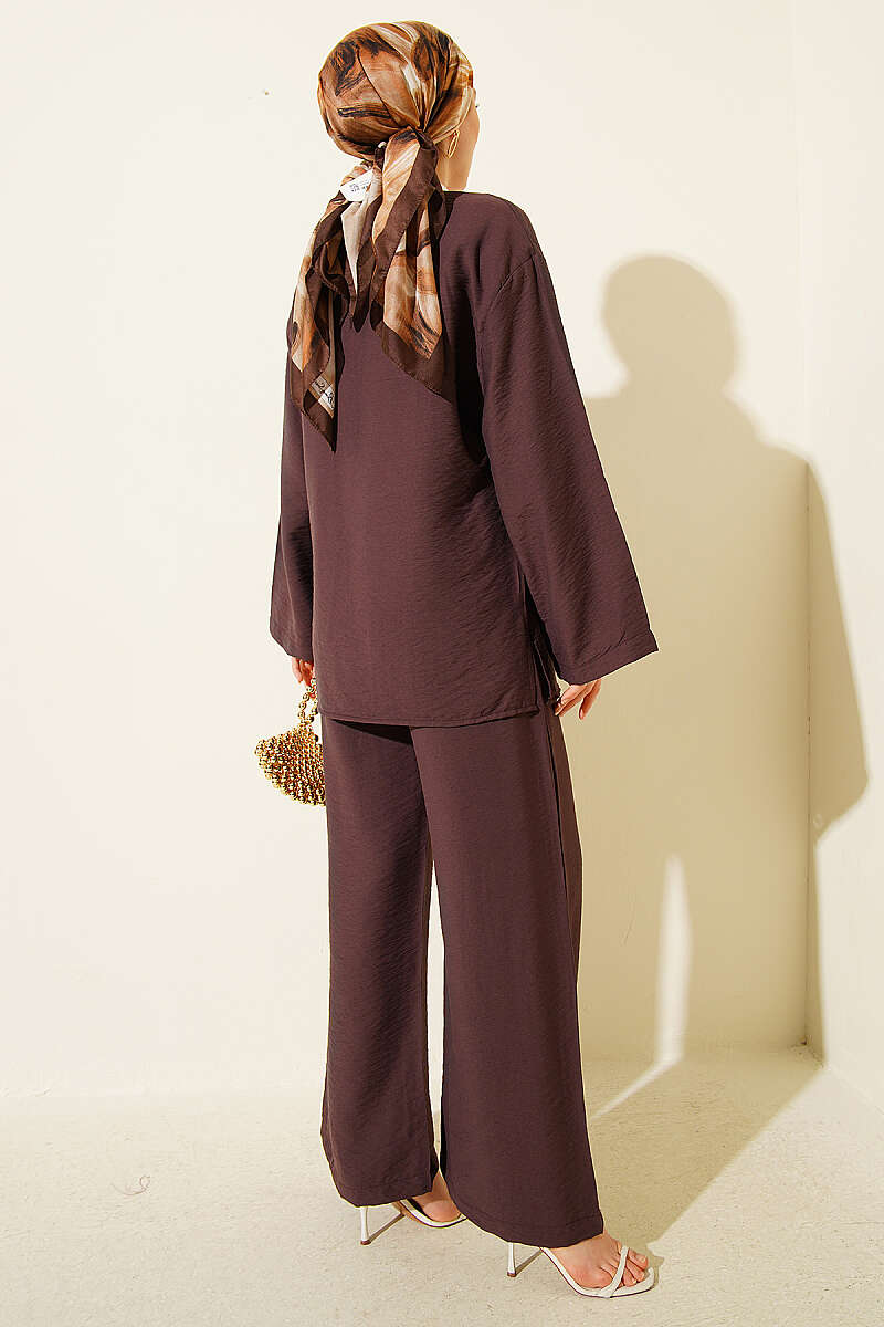 Double-Button Kimono Two-Piece Set - Brown