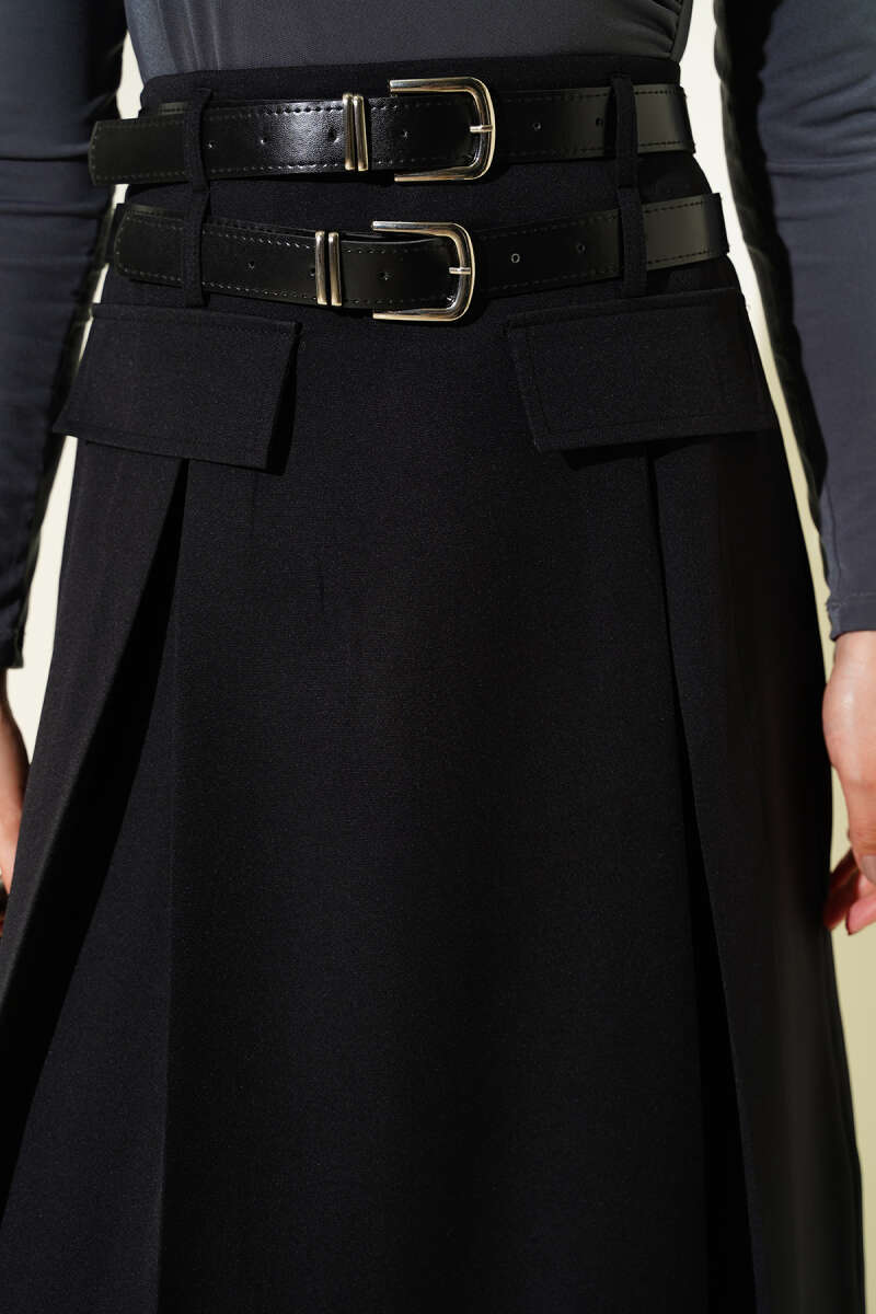 Double-Belt Flared Skirt with Darts - Black