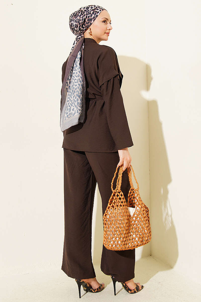 Double-Pleat Mandarin-Collar Two-Piece Set - Dark Brown