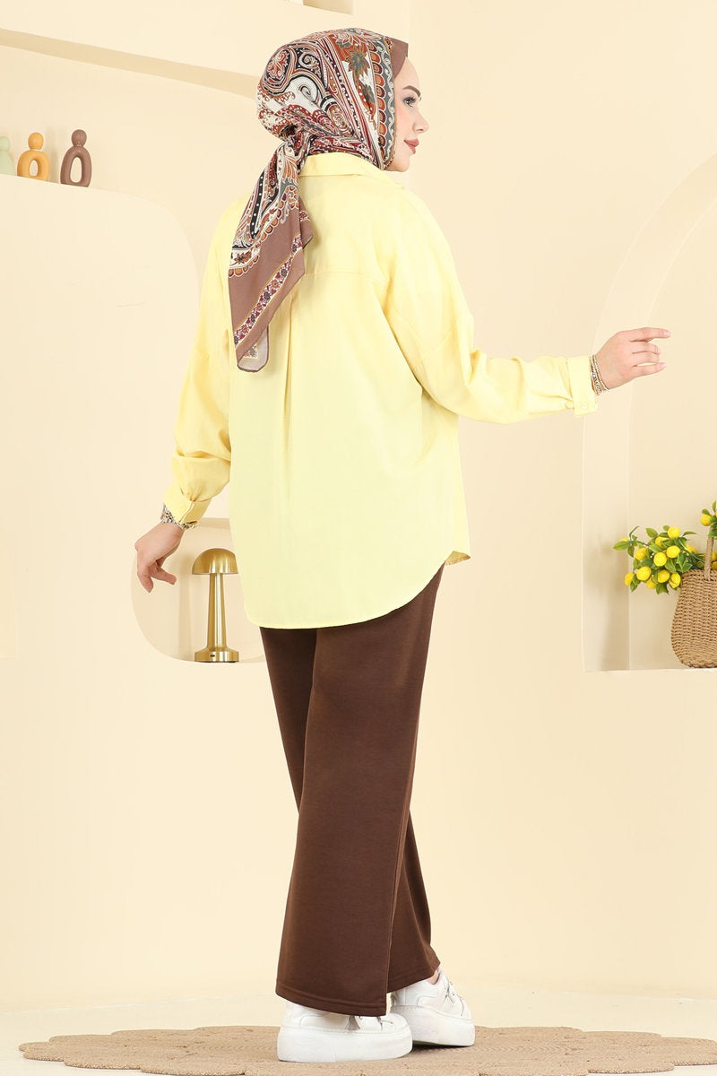 Two-Thread Trousers with Contrast Stitching - Brown