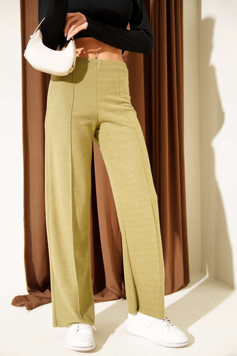 Wide-Leg Felt Pants with Stitching - Olive