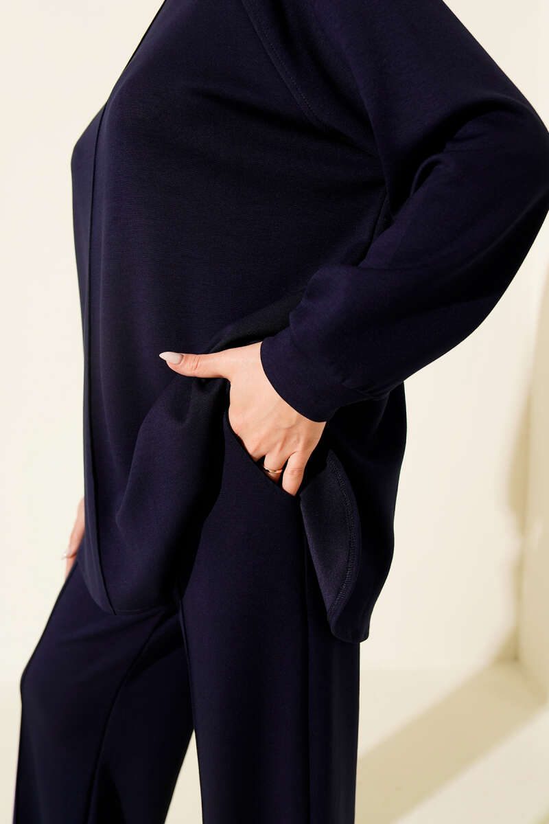 Loycha Two-Piece Set with Oval Stitching - Navy