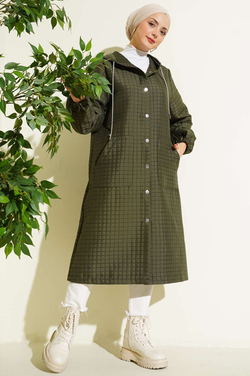 Hooded Quilted Cape with Snap Buttons - Khaki