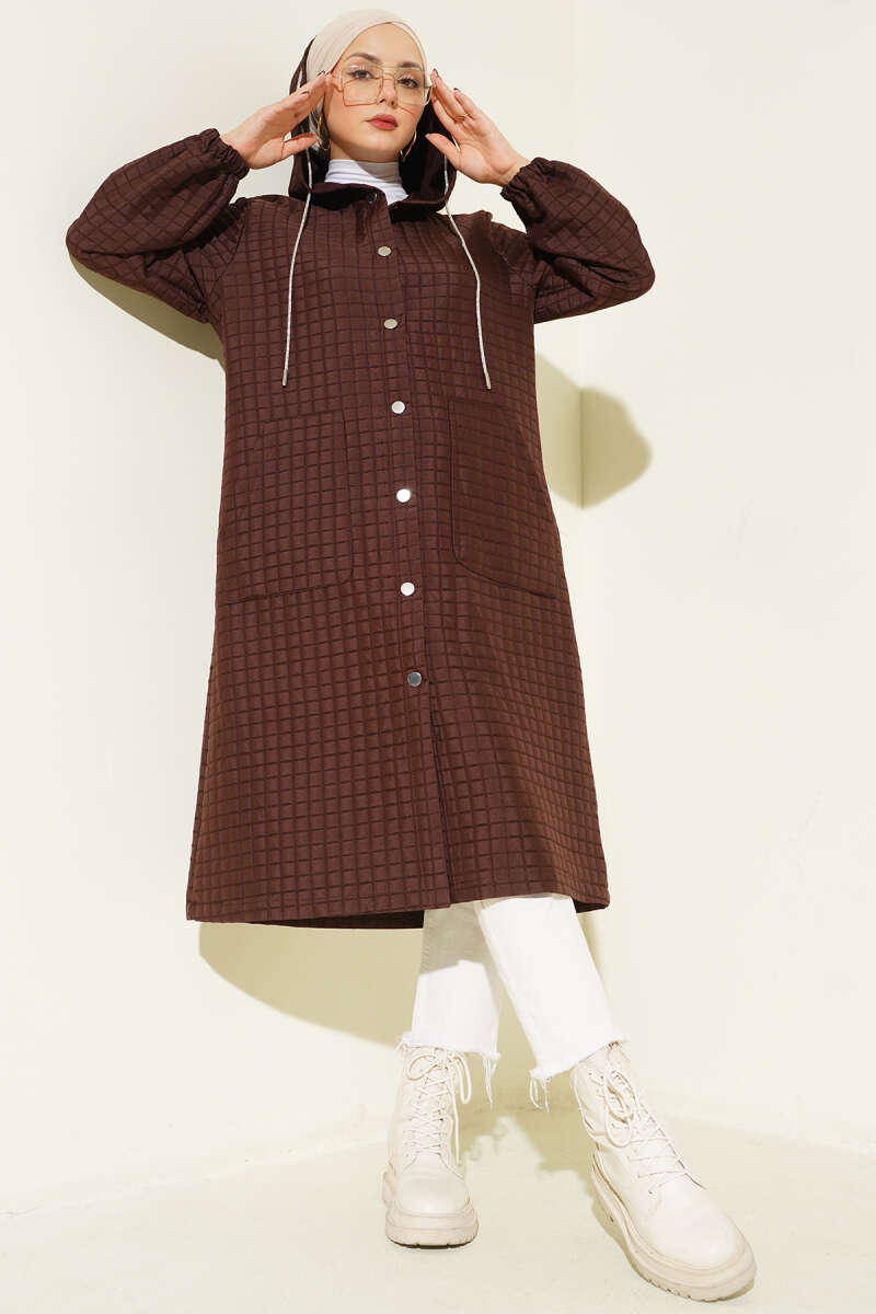 Hooded Quilted Cape with Snap Buttons - Brown