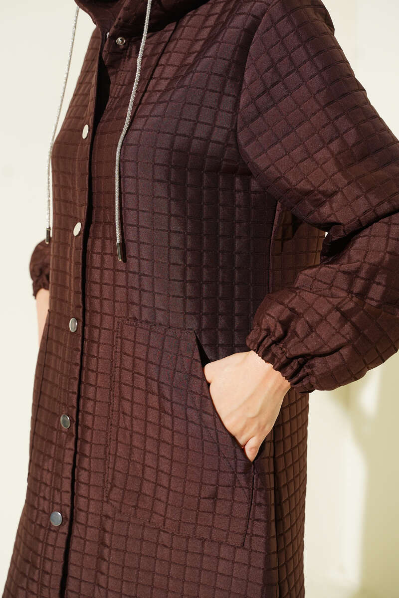 Hooded Quilted Cape with Snap Buttons - Brown