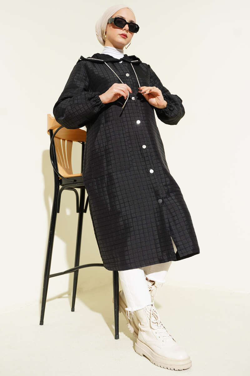 Hooded Quilted Cape with Snap Buttons - Black