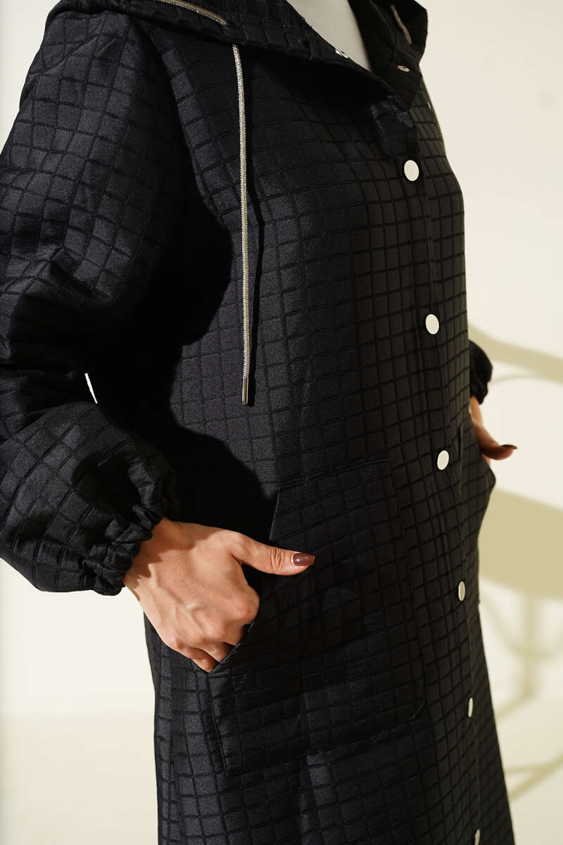 Hooded Quilted Cape with Snap Buttons - Black