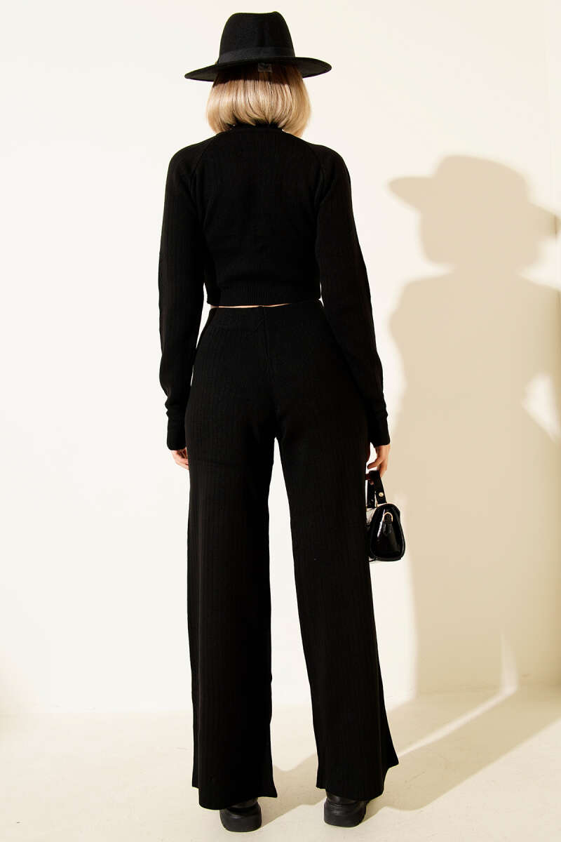 Cropped Knit Two-Piece Set - Black