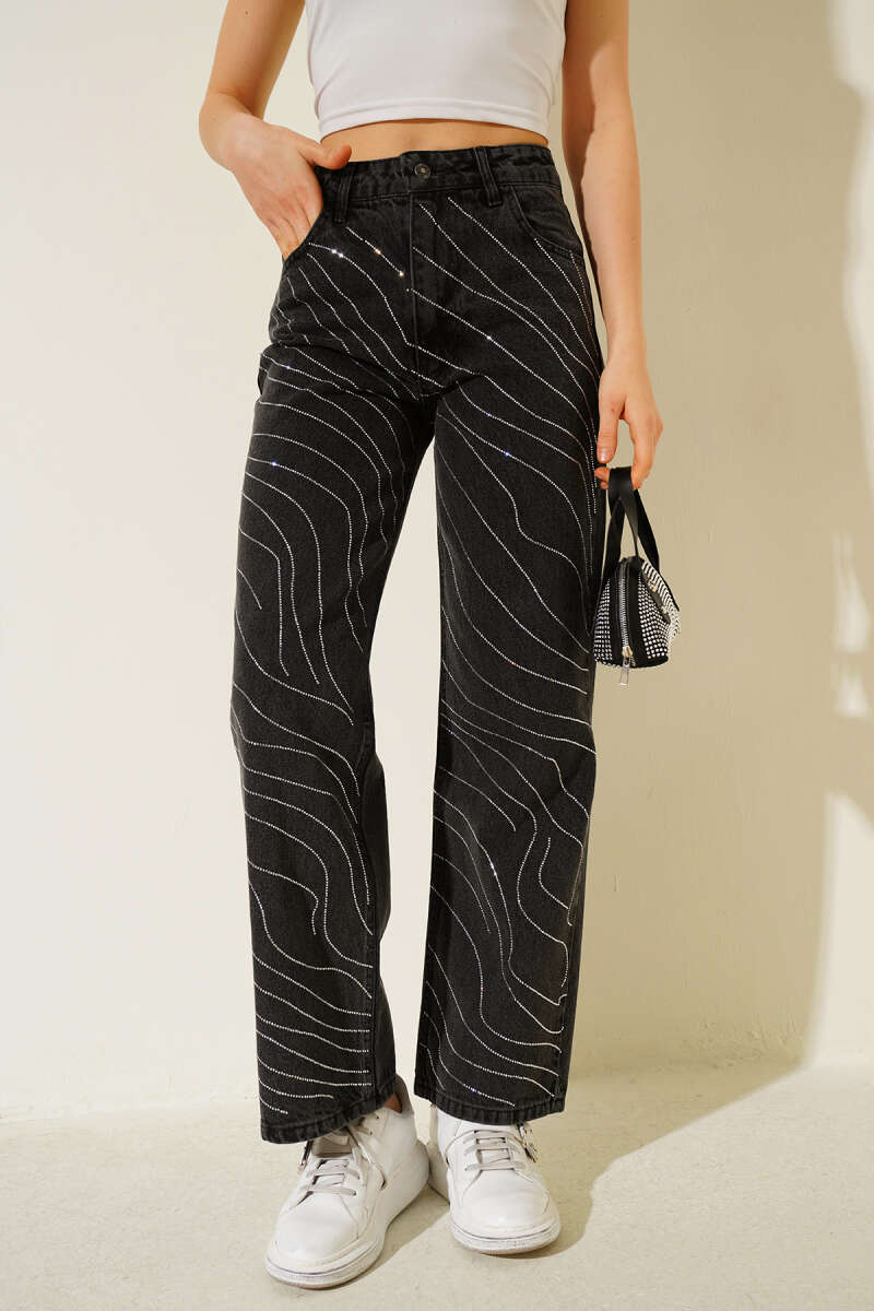 Jeans with Wavy Stone Rows - Black