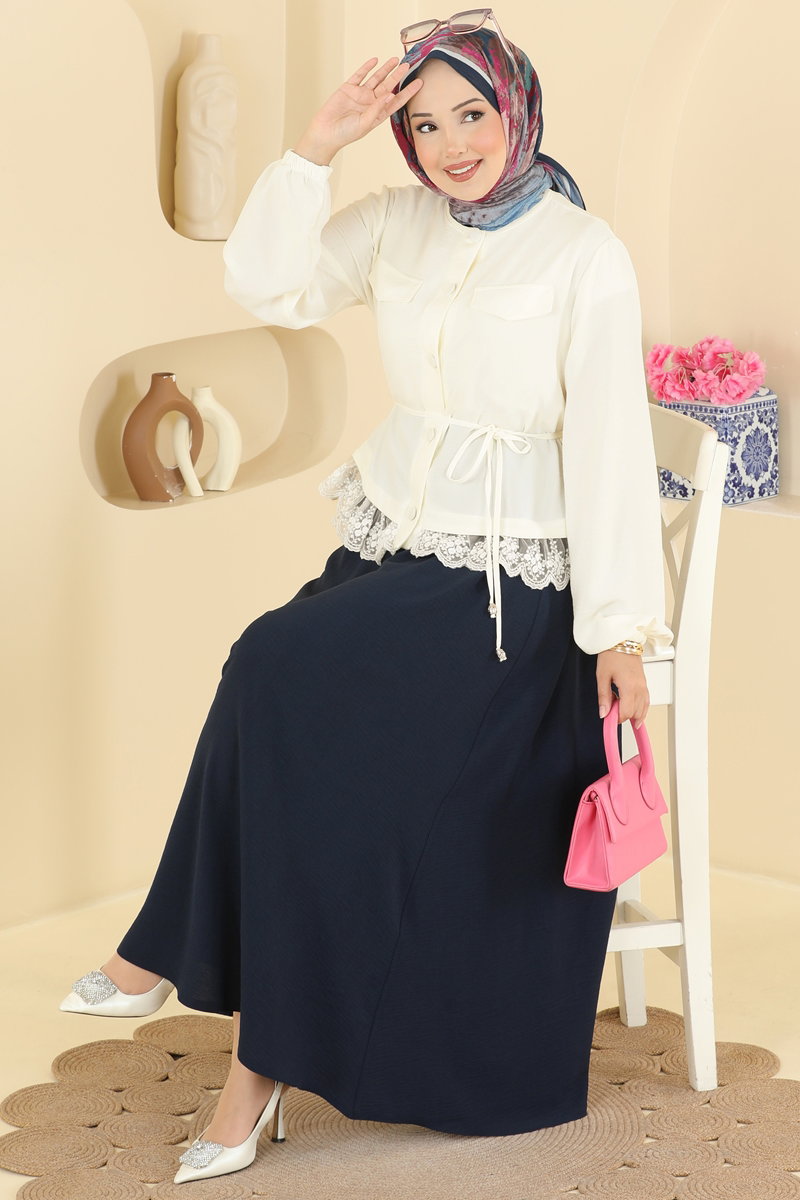 Lace-Detail Aerobin Two-Piece Set - Ecru-Navy