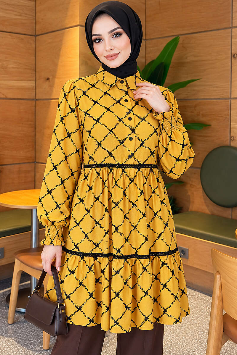 Lace-Detail Batwing Tunic - Yellow