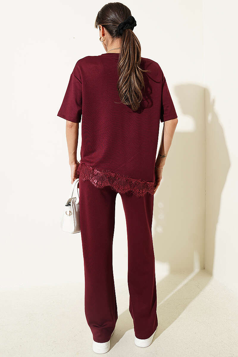 Lace-Detail Two-Piece Set - Burgundy
